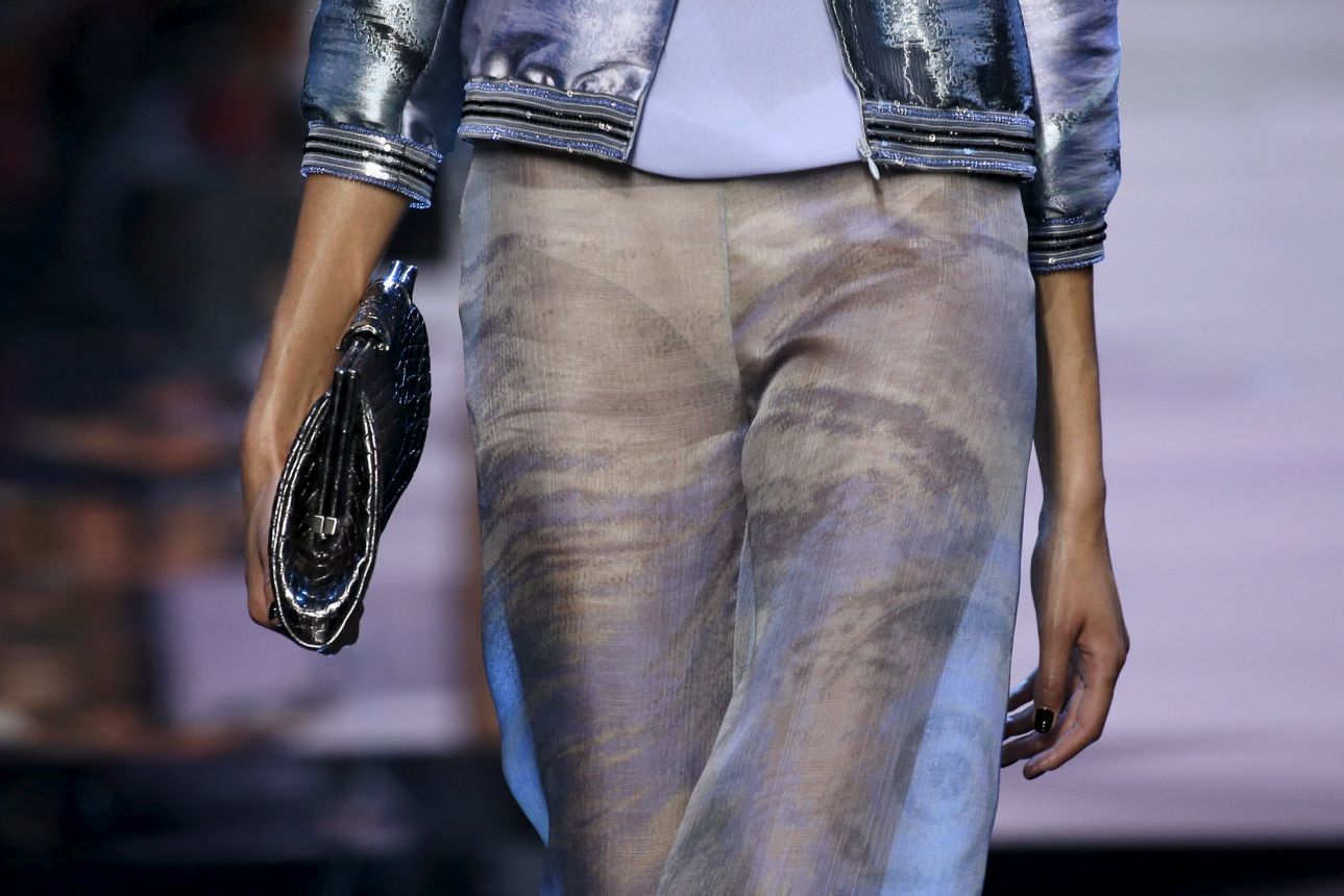 2016-01-26T185324Z_1465463307_GF20000107944_RTRMADP_3_FRANCE-FASHION-ARMANI