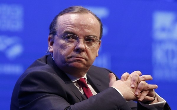Stuart T Gulliver, Group Chief Executive of HSBC Holdings plc, looks on at a panel discussion during the Asian Financial Forum in Hong Kong, China January 18, 2016. REUTERS/Bobby Yip