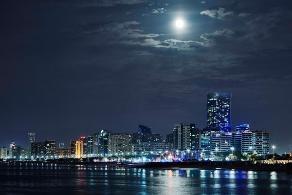 abudhabi-landscape-2100