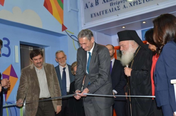 745e0cf9-7cc4-4fff-96d7-9aefb8690221