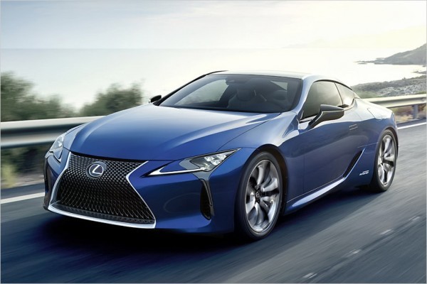 Lexus LC 500h Θα αντιμετωπίσει μοντέλα, όπως η Porsche 911 και η BMW σειρά 6 Coupe. Υβριδικό, αλλά και με εκρηκτικές επιδόσεις χάρη στην ισχύ των 445 ίππων. Εκτιμάται ότι θα επιταχύνει από στάση έως 100 χλμ./ώρα σε λιγότερα από 5’’.