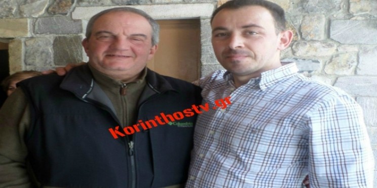 Μια ακόμα αμήχανη πόζα της «χρυσής εφεδρείας» μπροστά σε έναν ακόμα πέτρινο γραφικό τοίχο