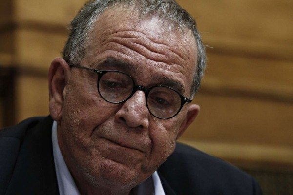 Προβληματισμένος ο Γιάννης Μουζάλας από τις αιχμές των 53+ που ακούστηκαν στην ΚΟ του ΣΥΡΙΖΑ (Alexandros Michailidis / SOOC)