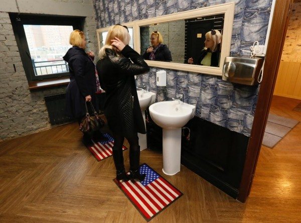 ΠΟΥΤΙΝ ΚΑΦΕ 2