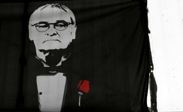 2016-04-24T122415Z_104502255_MT1ACI14360330_RTRMADP_3_SOCCER-ENGLAND-LEI-SWA