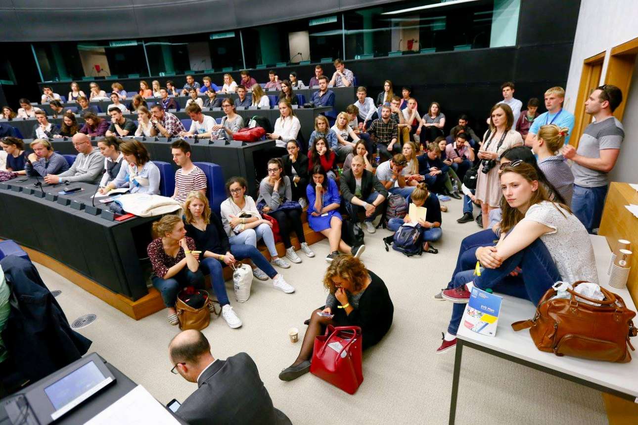 EYE 2016' EU Russia relations - breaking bad... ' — with Raphaël Radolla.