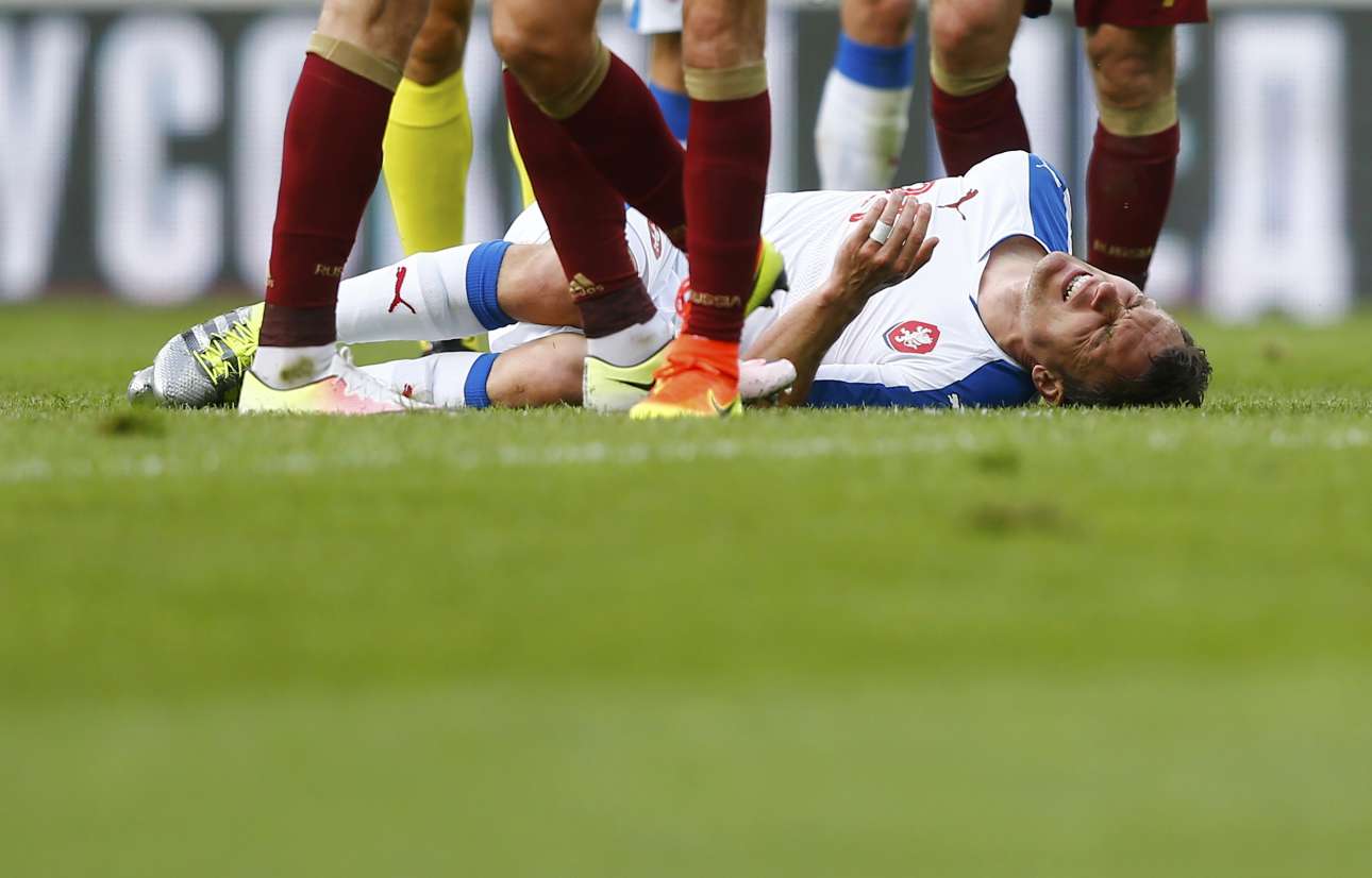 2016-06-01T173938Z_221487805_LR1EC611D1S8H_RTRMADP_3_SOCCER-FRIENDLY-RUS-CZE