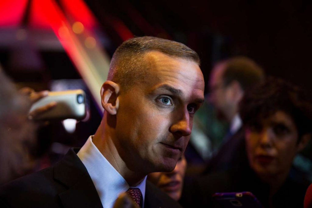 21trump-lewandowski-superJumbo