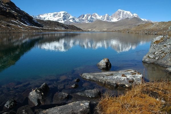 Crows_Lake_in_North_Sikkim