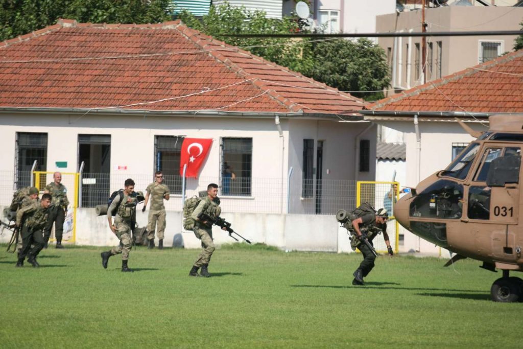 2016-07-22T152032Z_651408738_S1AETRBIAIAA_RTRMADP_3_TURKEY-SECURITY