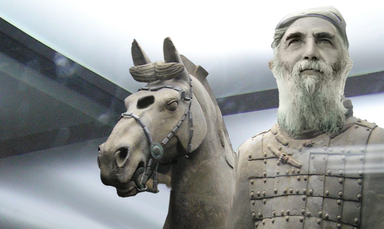 Ο Αγιος Παΐσιος δίπλα στον Βουκεφάλα. Απόδειξη ότι ήταν εκτός των άλλων και ο πνευματικός οδηγός του Μεγάλου Αλεξάνδρου