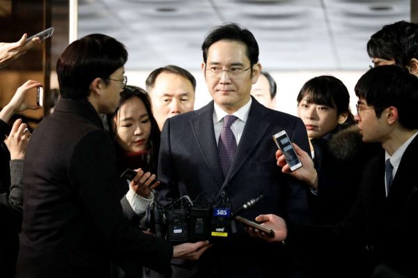 2017-01-18T013019Z_211109183_RC1F71A66F80_RTRMADP_3_SOUTHKOREA-POLITICS-SAMSUNG-GROUP