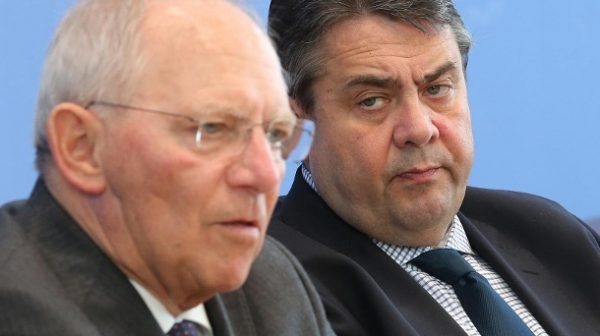dicke-luft-zwischen-wolfgang-schaeuble-li-und-sigmar-gabriel-spd-der-wirtschaftsminister-haelt-nichts-von-schnellen-steuerentlastungen-