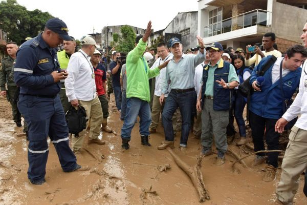 2017-04-02T000951Z_558342048_RC166A964C70_RTRMADP_3_COLOMBIA-LANDSLIDE