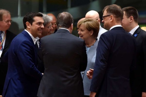 2017-04-29T112410Z_1108529823_RC147549AC10_RTRMADP_3_BRITAIN-EU-NEGOTIATION