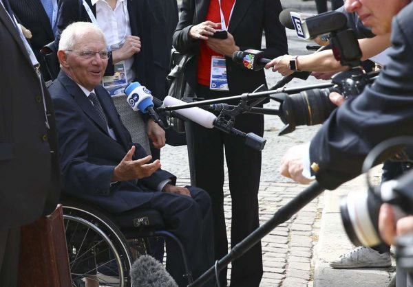 2017-05-12T074936Z_2141912541_UP1ED5C0LQNC7_RTRMADP_3_G7-MINISTERS