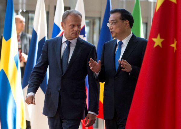 2017-06-02T114723Z_611873771_RC15A42D2170_RTRMADP_3_USA-CLIMATECHANGE-BRUSSELS