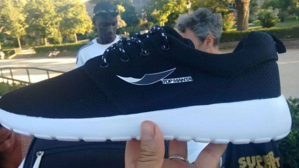 Top-Manta-shoes_Ignacio-Escolar-FB