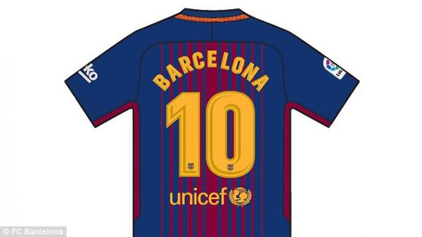 435C211800000578-0-image-a-10_1503077432759