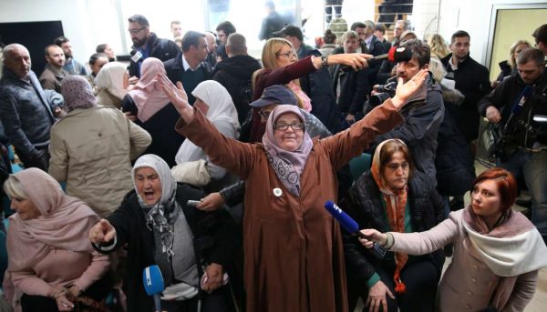 2017-11-22T110729Z_83283659_RC1CEA334F80_RTRMADP_3_WARCRIMES-MLADIC-REACTIONS