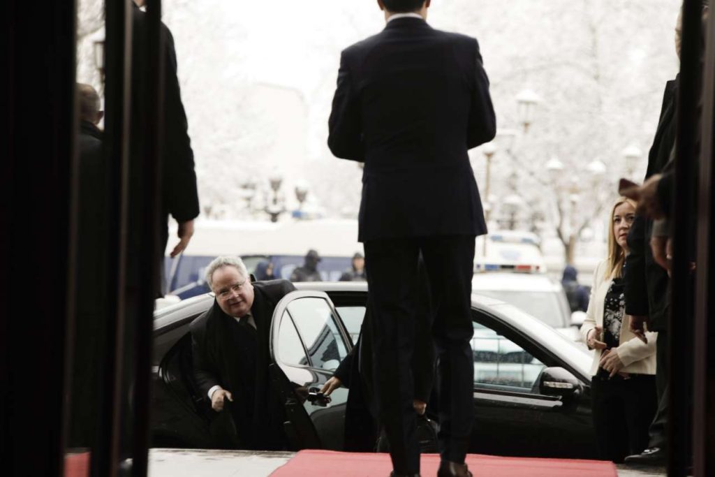 00_001__032320181521794205