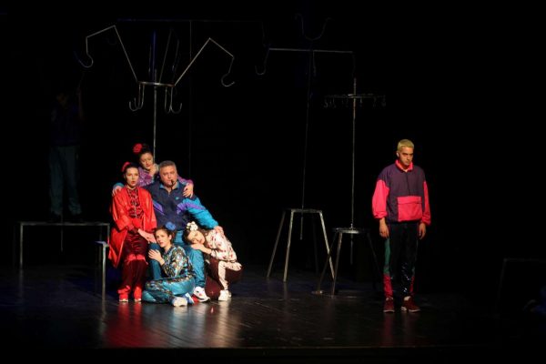 2018-03-07T002650Z_907587519_RC1233BCF530_RTRMADP_3_KOSOVO-MILOSEVIC-MUSICAL