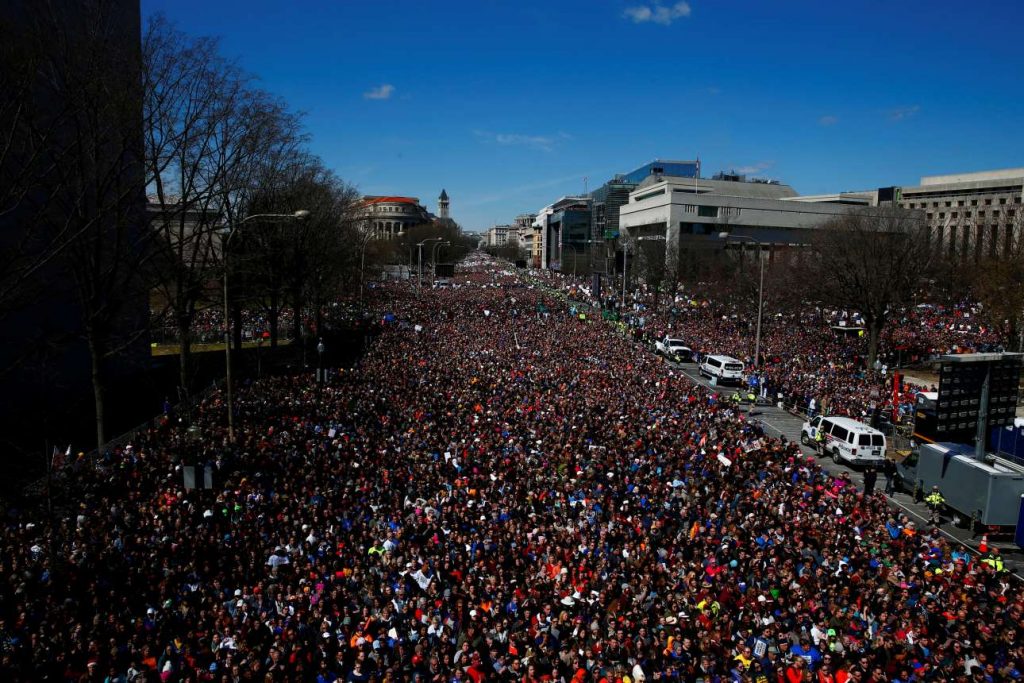 2018-03-24T170248Z_978387338_RC1C4F91D9B0_RTRMADP_3_USA-GUNS