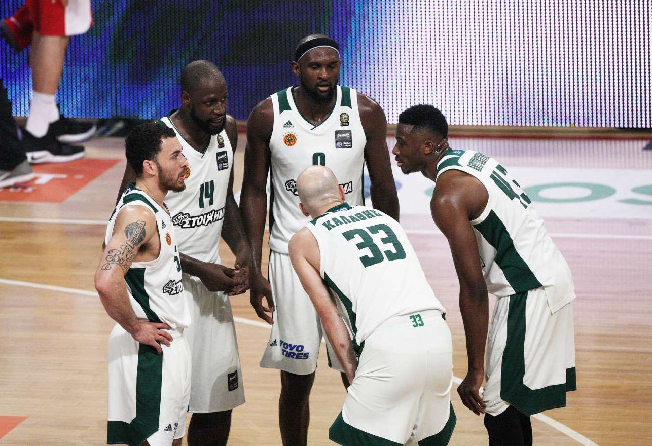 προβληματισμός στην πεντάδα του Παναθηναϊκού φωτό: INTIMEsports)