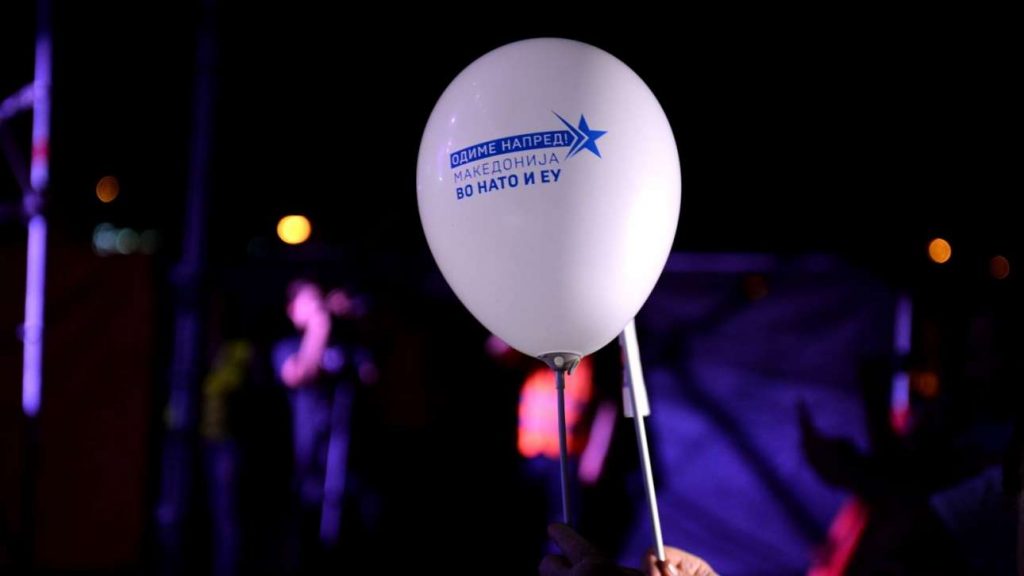 37069911_10156713852002932_737437256133902336_o