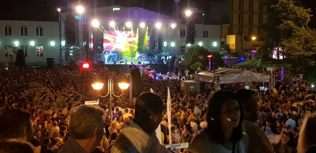 37101770_10156713822447932_5153297023838978048_o