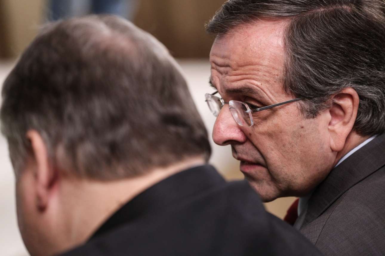 Λεπτές κόκκινες γραμμές