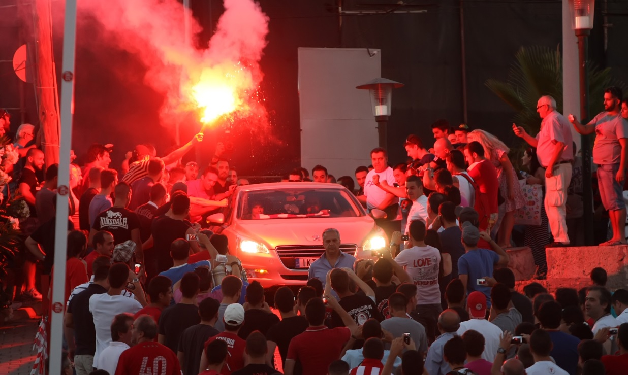 Τι γίνονται οι μετεγγραφές αεροδρομίου;