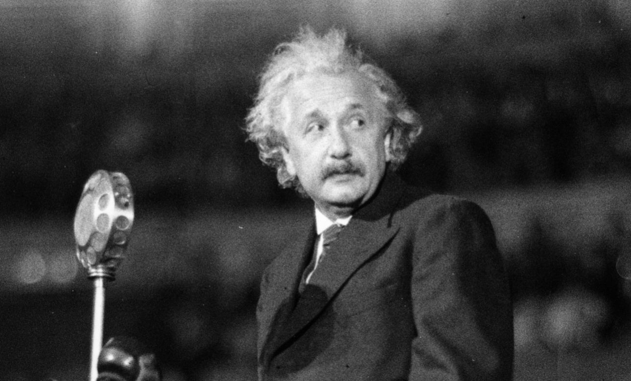 Εκατό χρόνια (μοναξιάς και) Σχετικότητας…