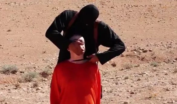 Επίθεση αμερικανικών drones στον μασκοφόρο εκτελεστή «Τζιχάντι Τζον»