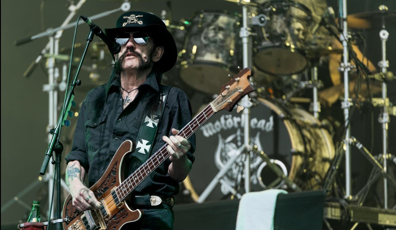 Ο Lemmy συζητούσε να παίξει στην Ελλάδα το καλοκαίρι!