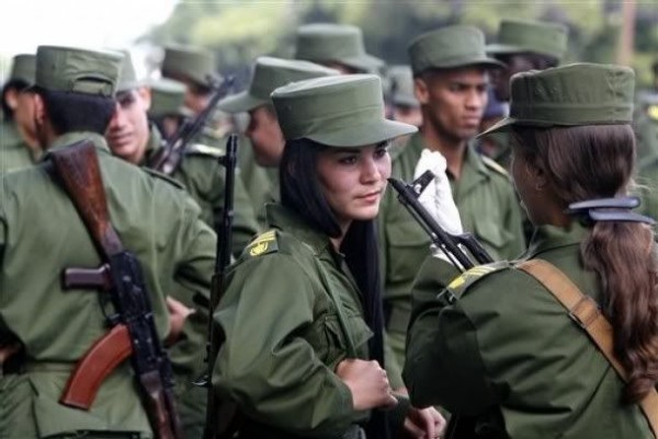 Γυναίκες στο στρατό της Κούβας