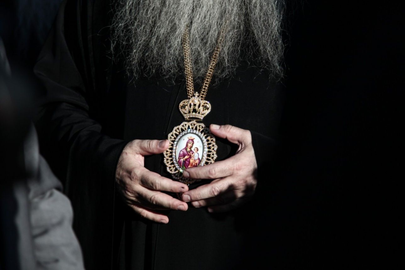 Οι θεομπαίχτες…