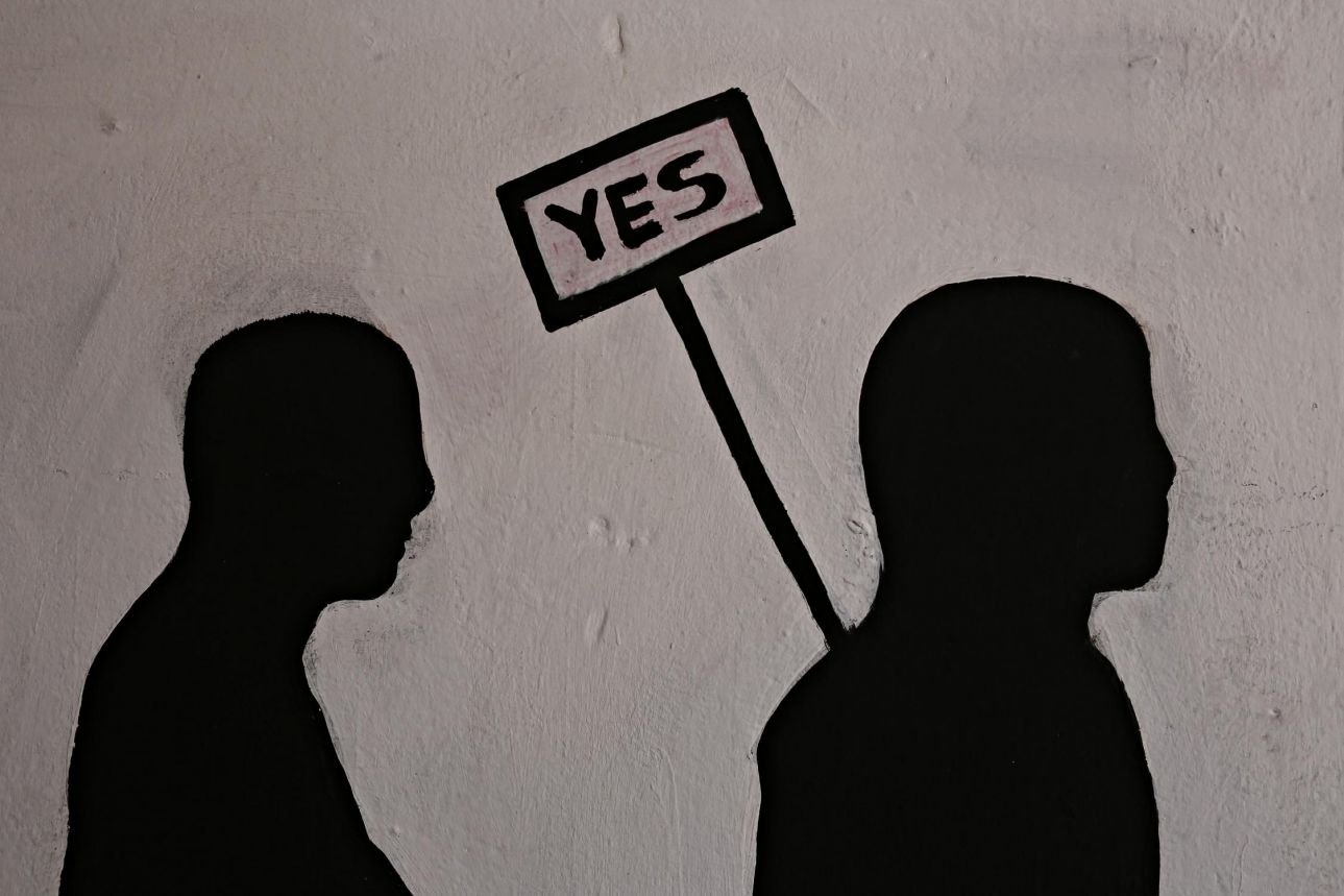 Ο Κυριάκος και η απατηλή λάμψη του ΝΑΙ