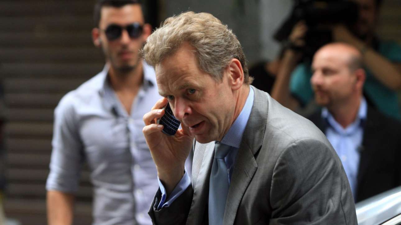 Αρθρο Τόμσεν με… ρεαλισμό για περικοπές συντάξεων και ελάφρυνση του χρέους