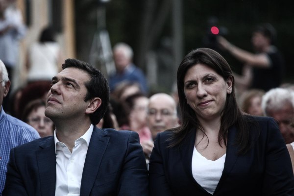 O πρωθυπουργός Αλέξης Τσίπρας στην εκδήλωση Μνήμης για τα 41 χρόνια από την κατάρρευση της δικτατορίας, που διοργάνωσε ο Σύνδεσμος Φυλακισθέντων και Εξορισθέντων Αντιστασιακών – ΣΦΕΑ, στο Πάρκο Ελευθερίας (πρώην ΕΑΤ ΕΣΑ), στην Αθήνα, 23 Ιουλίου, 2015