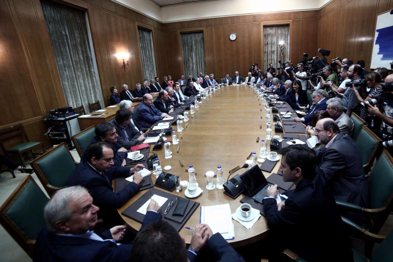 Ποιες εκλογές; Μόνο η εφαρμογή τούς σώζει…