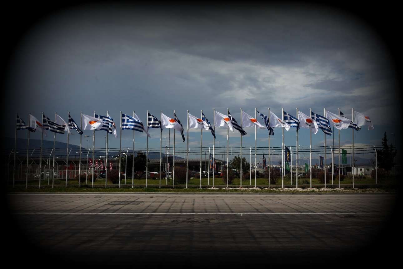 Να προσαρτηθούμε στην Κύπρο;