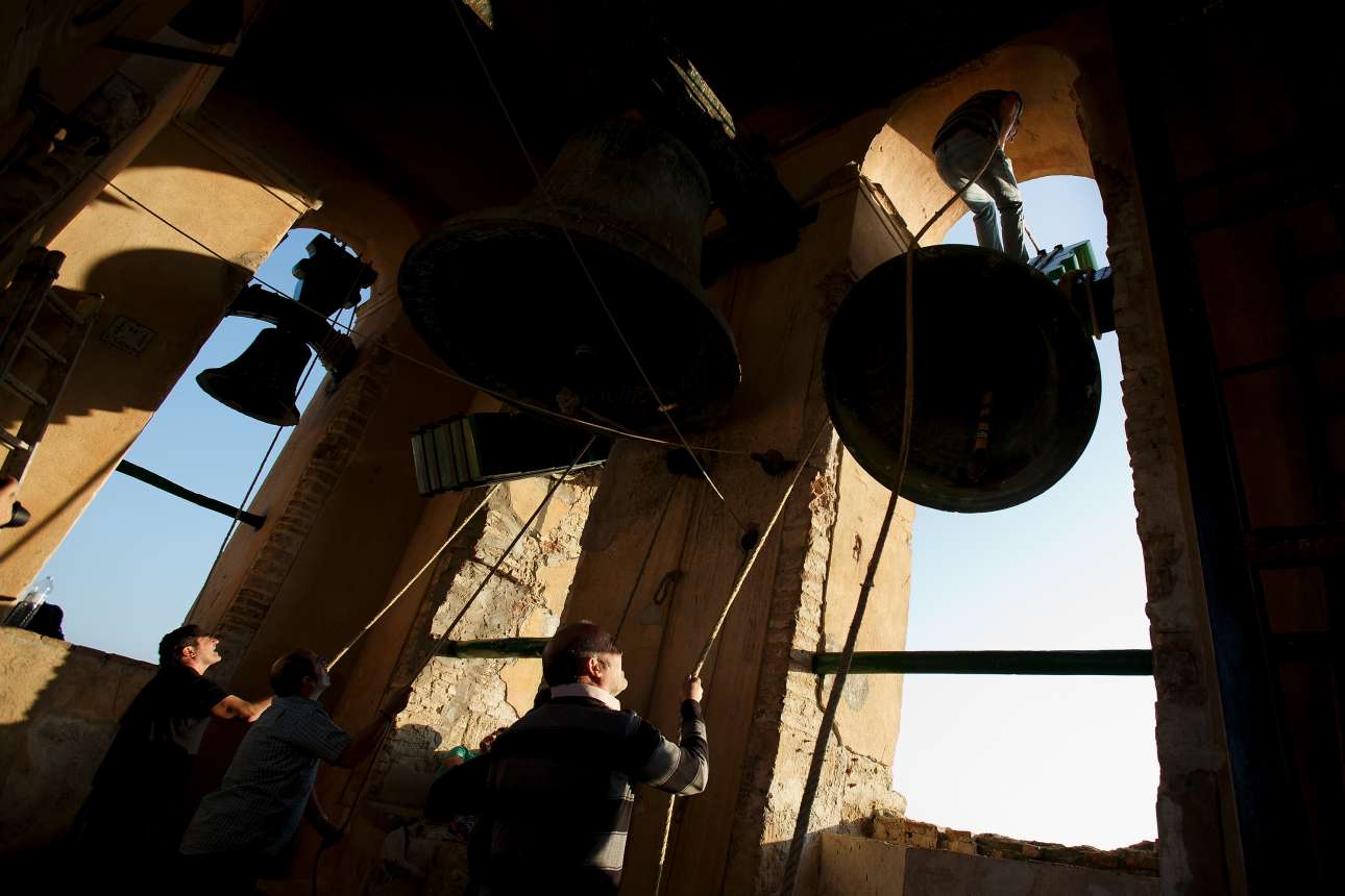 Προσφυγικό/ Οι καμπάνες που ενώνουν Μυτιλήνη και Βερολίνο