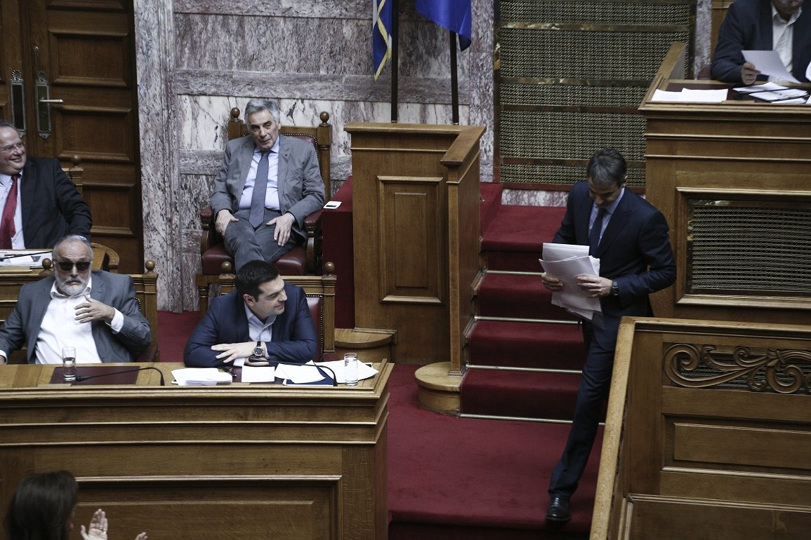 Ομόφωνα η απόφαση για Eξεταστική σχετικά με τα δάνεια κομμάτων και ΜΜΕ