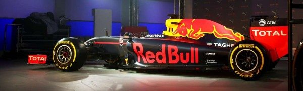 2016-Red-Bull-Puma-F1-launch-11