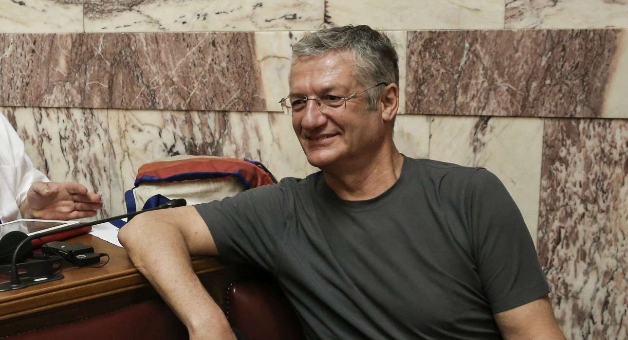 Λευκός καπνός στο Φεστιβάλ/ Αυτός είναι ο νέος διευθυντής