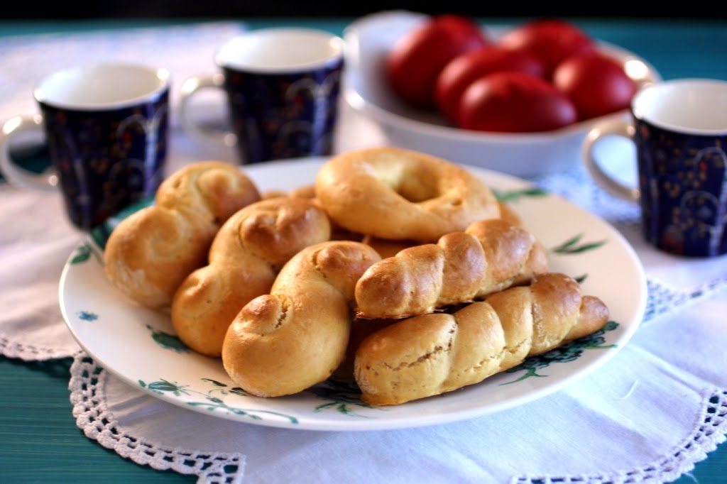 Πασχαλινά κουλουράκια με μαστίχα