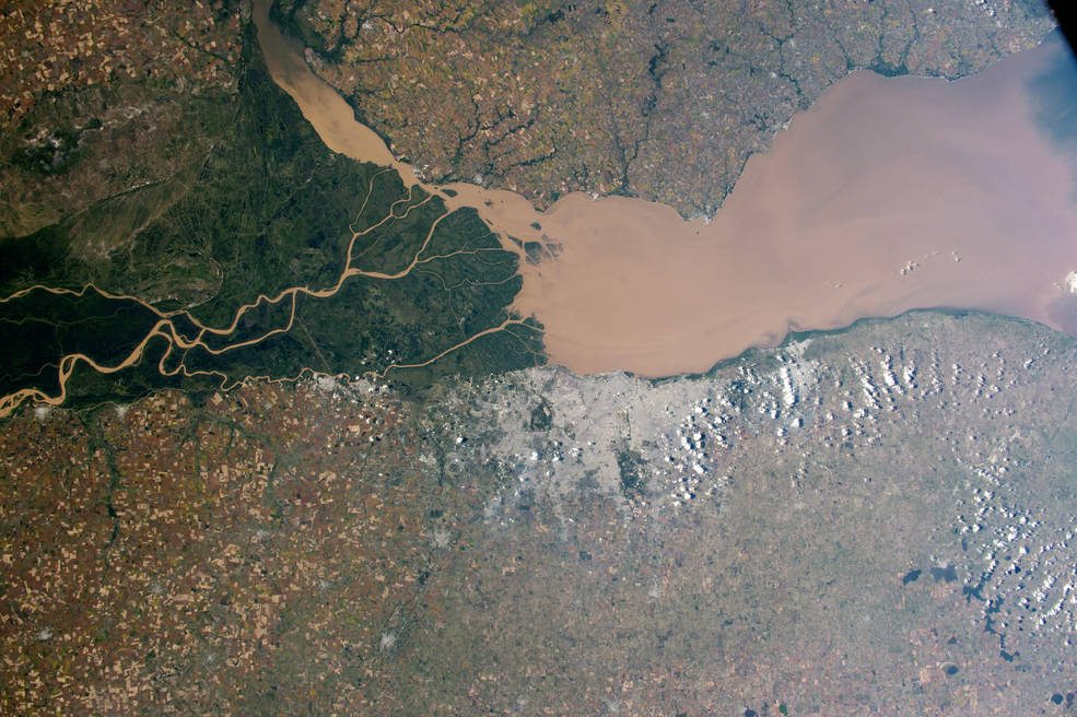 6 Απριλίου 2015/ Το δέλτα του ποταμού Παρανά, του σπουδαιότερου ποταμού της Αργεντινής. Είναι ο δεύτερος σε μήκος στη Νότιο Αμερική και από τους μεγαλύτερους του κόσμου