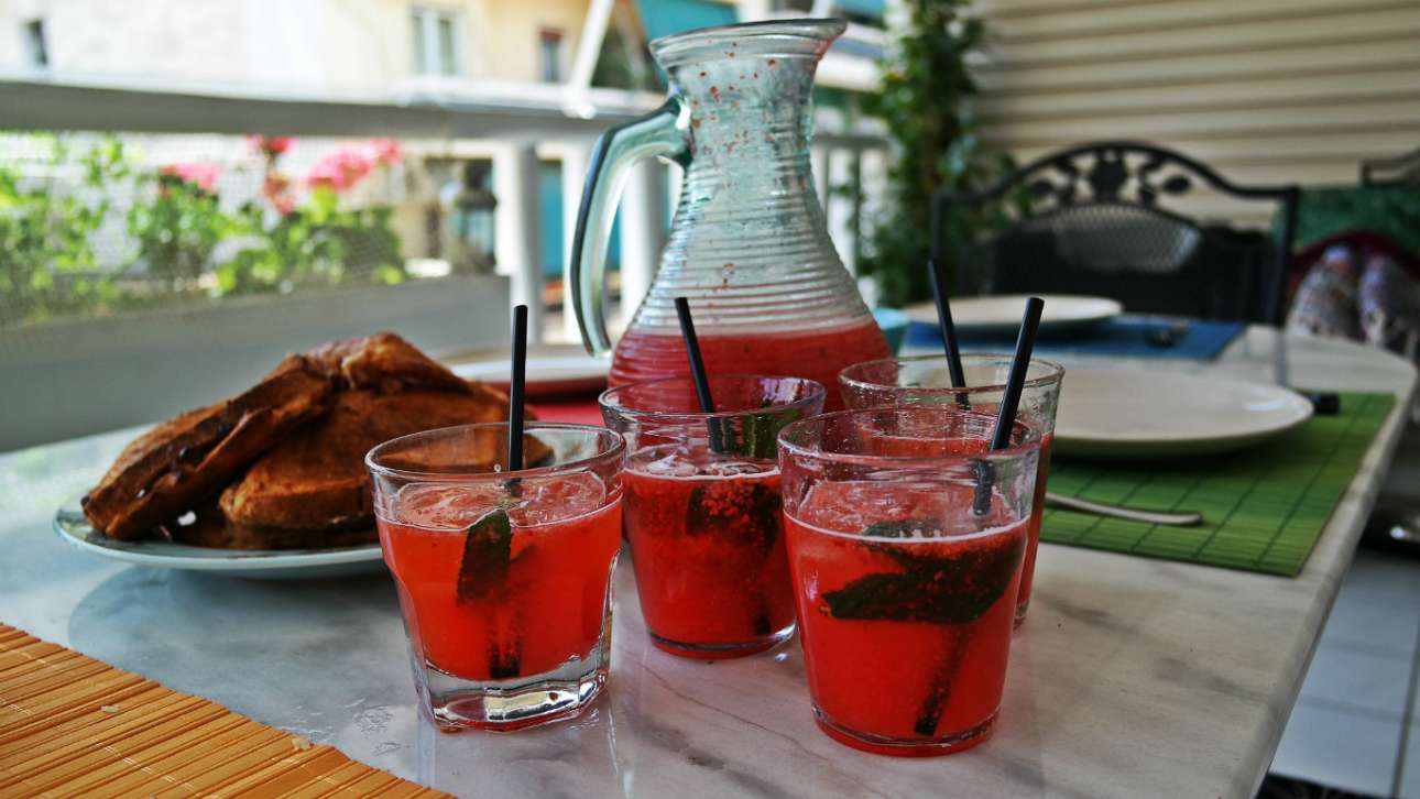 Βγες στο μπαλκόνι, στήνουμε brunch ανοιξιάτικο