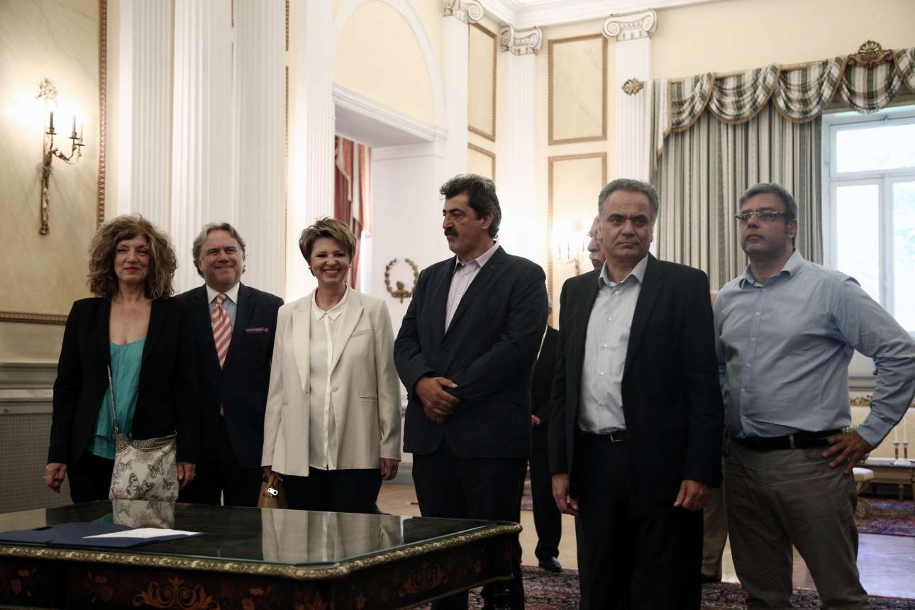 Πολάκης και μέτρα εκθέτουν την κυβέρνηση